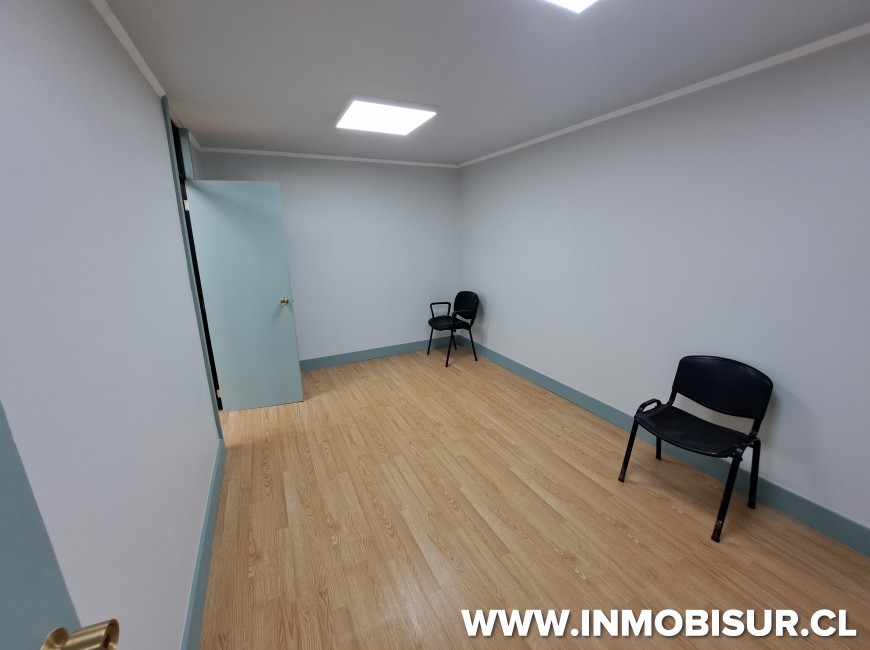Arriendo en Puerto Montt | Edificio remodelado frente al Puerto