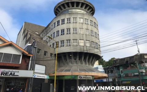 Venta en Puerto Montt | Amplia oficina en Edificio Don Noé en 251 | Amplia oficina en Edificio Don Noé