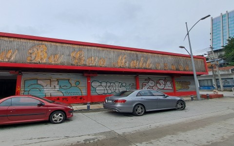 Arriendo en Puerto Montt | Amplio Local Comercial en sector calle Varas en 251 | Amplio Local Comercial en sector calle Varas