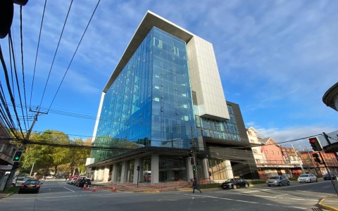 Arriendo en Puerto Montt | Arriendo piso completo para oficina Edificio Capital en 251 | Arriendo piso completo para oficina Edificio Capital