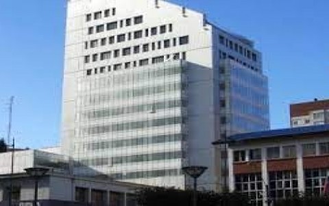 Venta en Puerto Montt | Hermosa oficina para venta en Edificio de la CCHC en 251 | Hermosa oficina para venta en Edificio de la CCHC