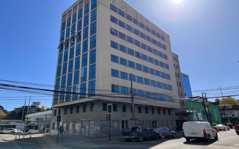 Arriendo en Puerto Montt | Local Comercial Edificio Egaña 85 en 251 | Local Comercial Edificio Egaña 85